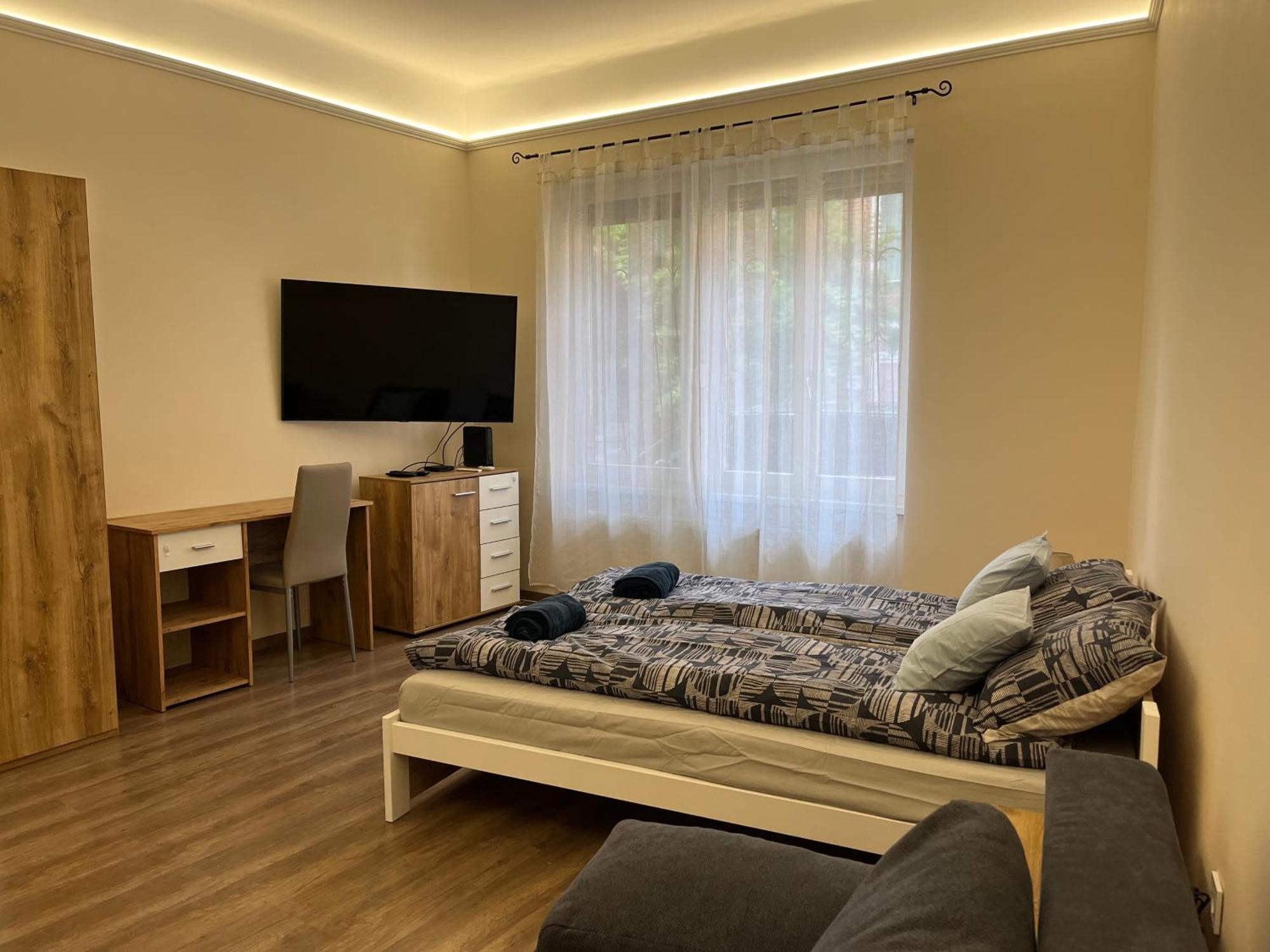 Albi Apartman Szeged Buitenkant foto
