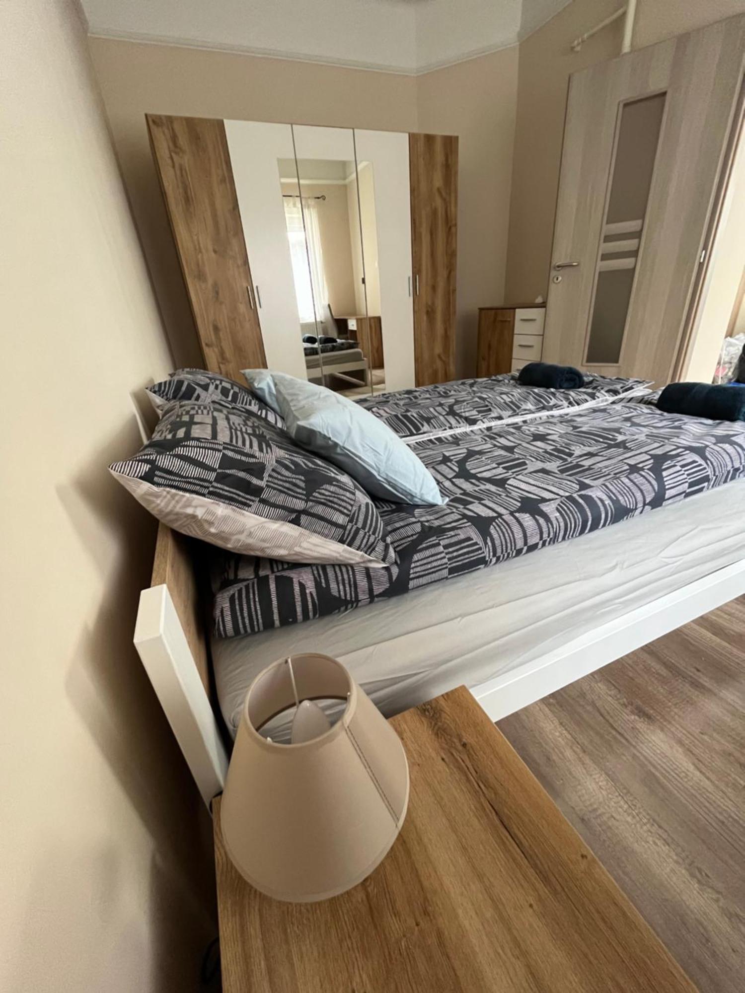 Albi Apartman Szeged Buitenkant foto